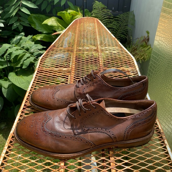 Classic Brown Leather Men's Brogues - Picture 10 of 11